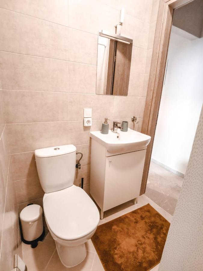 Tip Top Apartment Chalkís Eksteriør bilde