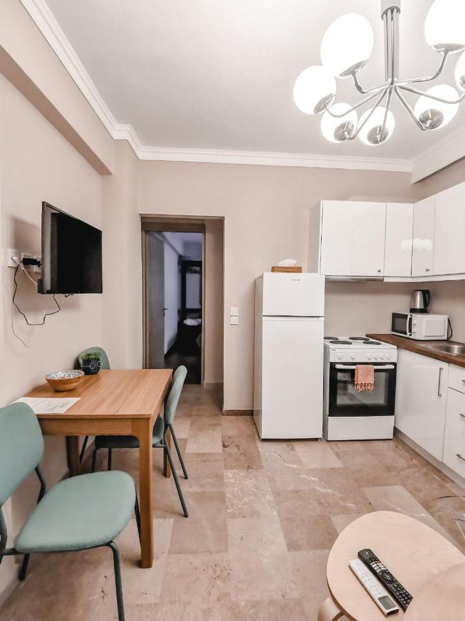 Tip Top Apartment Chalkís Eksteriør bilde
