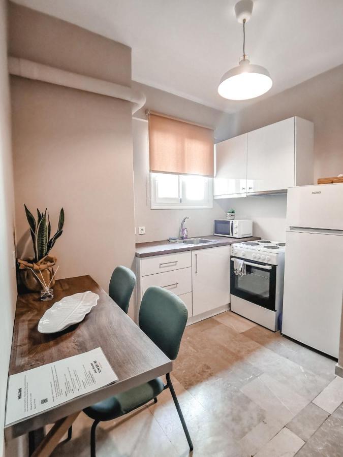 Tip Top Apartment Chalkís Eksteriør bilde