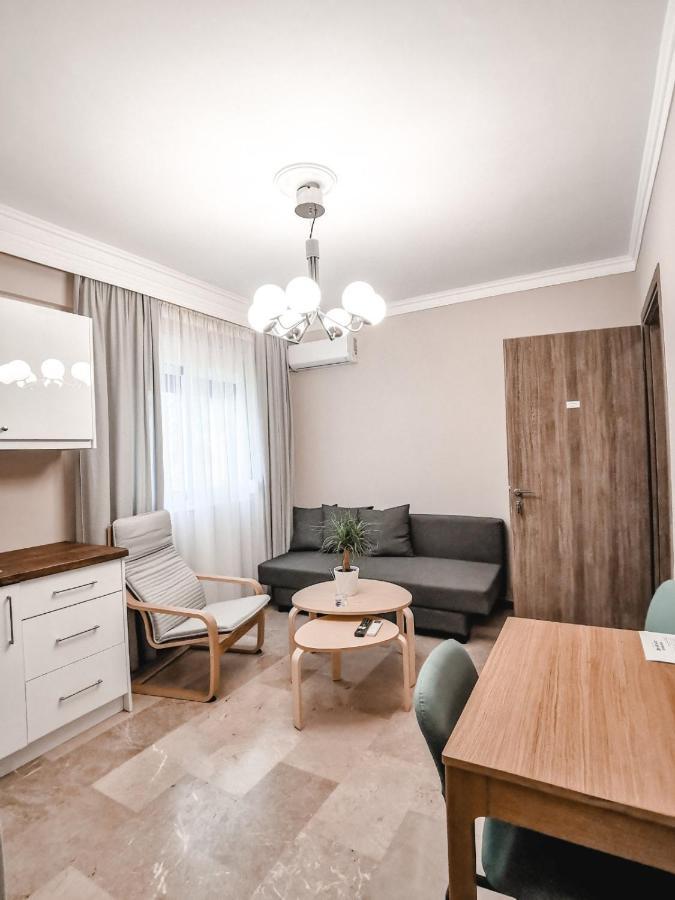 Tip Top Apartment Chalkís Eksteriør bilde